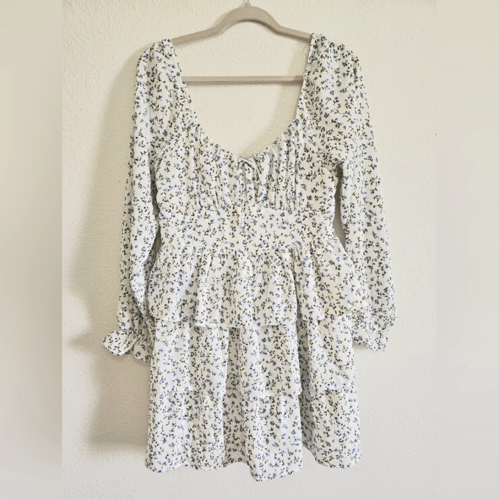Floral White and Blue Women's Long Sleeve Dress